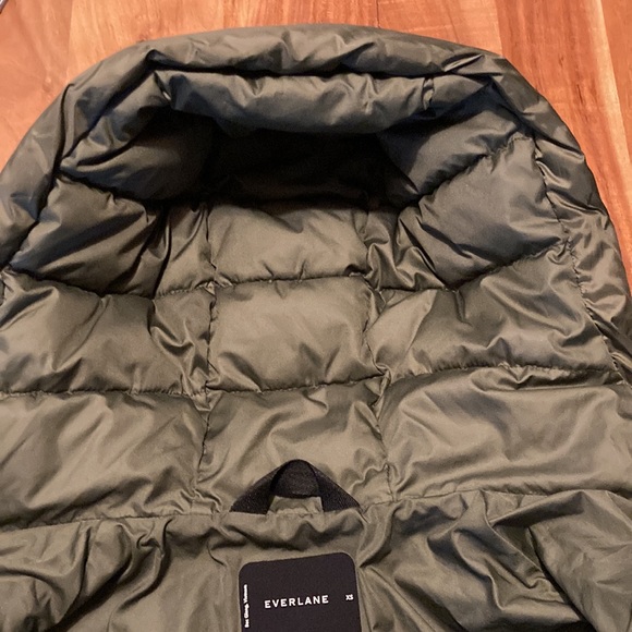Everlane puffer coat - Picture 14 of 16
